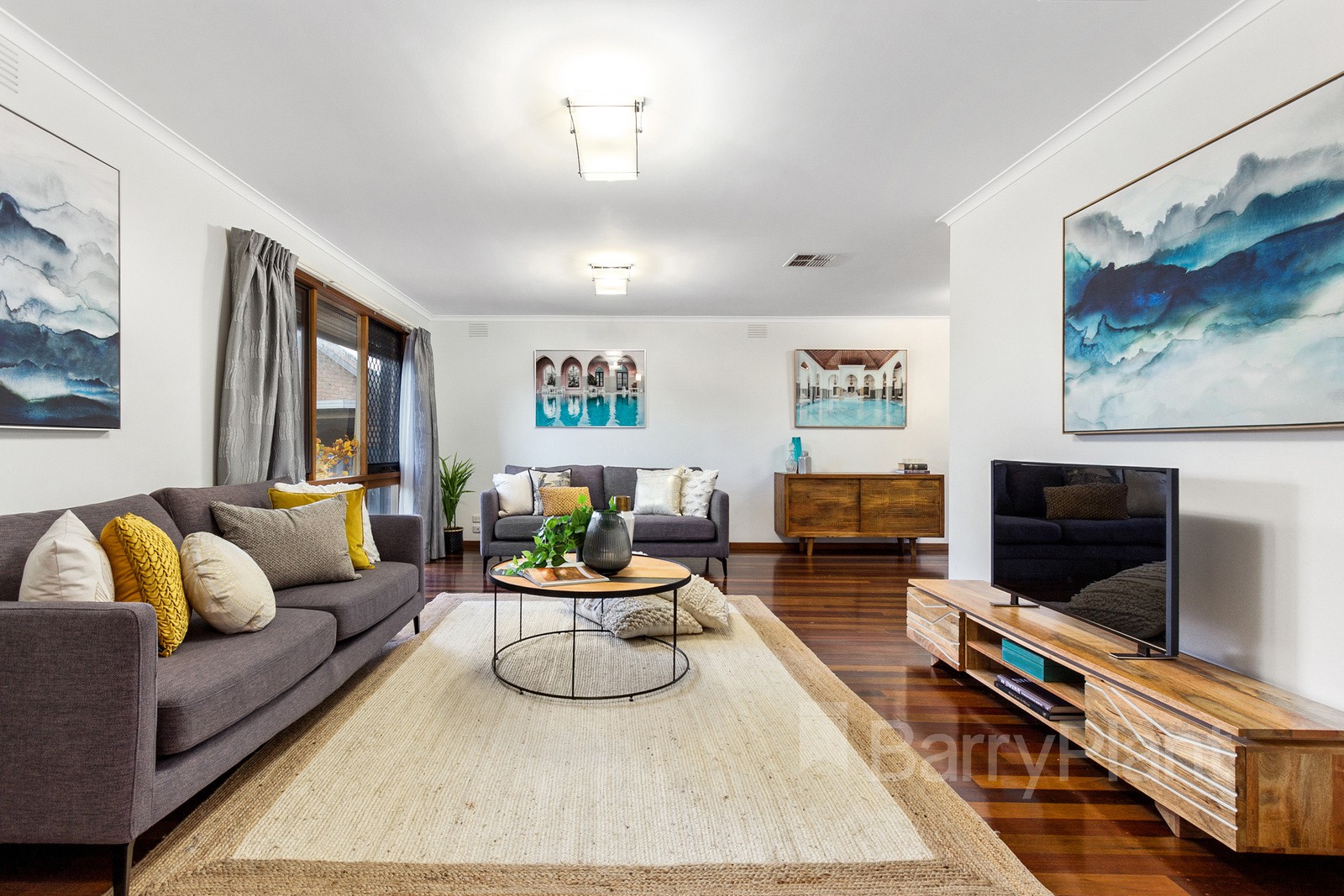 13 Ferres Court, Glen Waverley, VIC 3150 - Thumbnail 2 - 10/06/2021