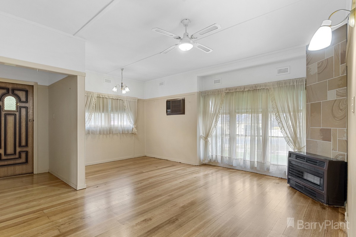17 Waratah StreetWhite Hills, VIC 3550, White Hills - Thumbnail 2