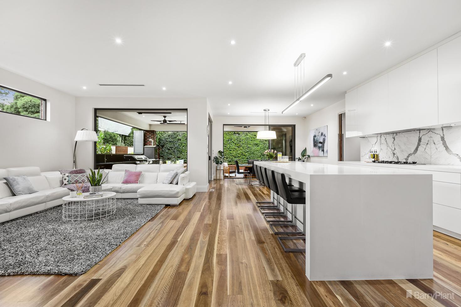 35 Philip Avenue, Doncaster, VIC 3108, Templestowe Lower - Thumbnail 3