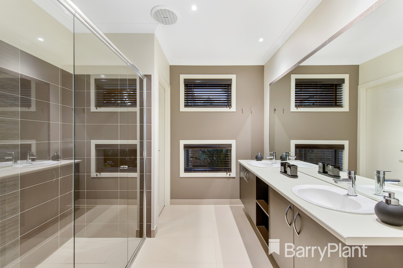 12 Evadene DriveTarneit, VIC 3029, Tarneit - Thumbnail 3