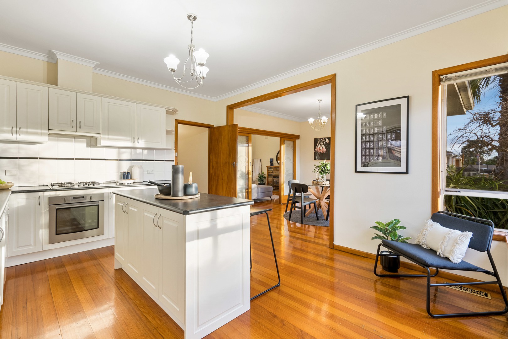 28 Larkspur DriveSt Albans, VIC 3021, St Albans - Thumbnail 5