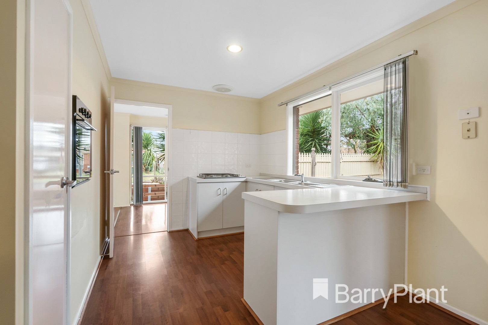 2 Torbay CourtWerribee, VIC 3030, Werribee - Thumbnail 4