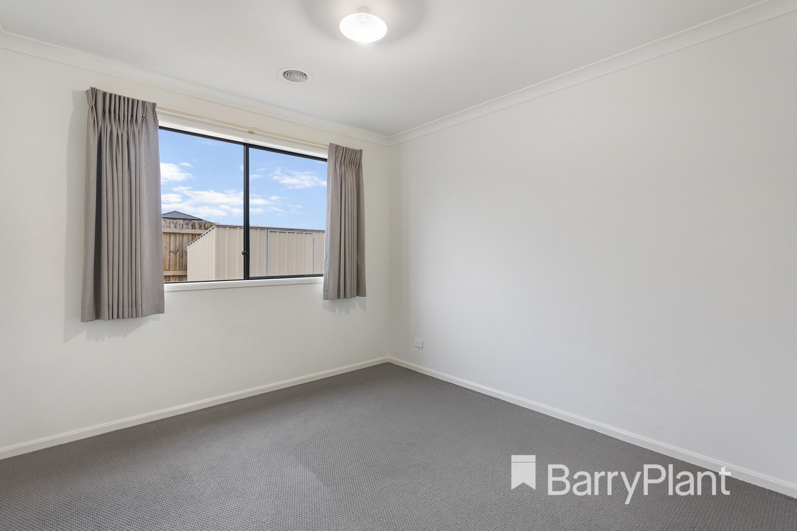 13 Salinga DriveWerribee, VIC 3030, Werribee - Thumbnail 5