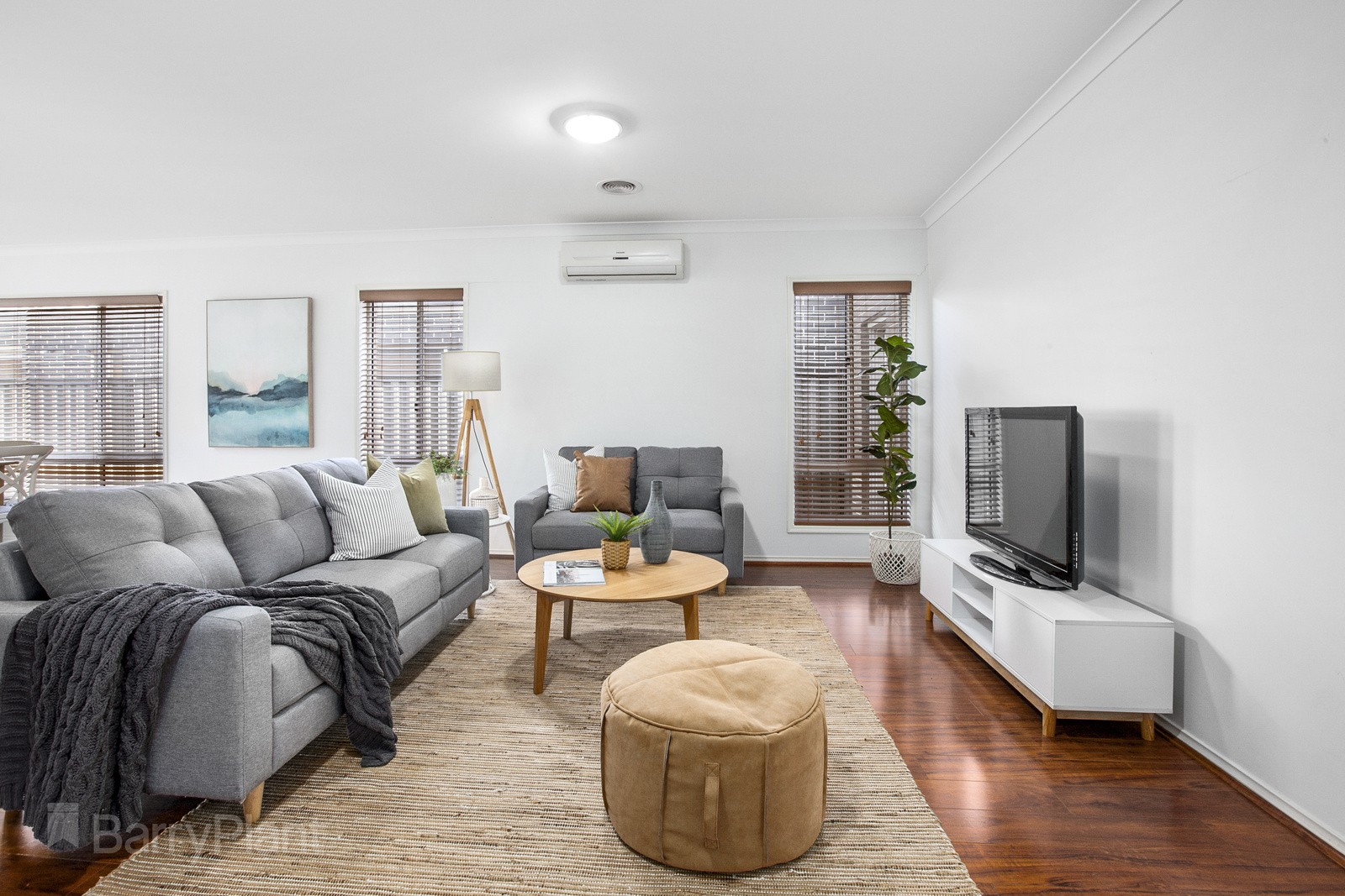 7 Walton LoopPoint Cook, VIC 3030, Point Cook - Thumbnail 2