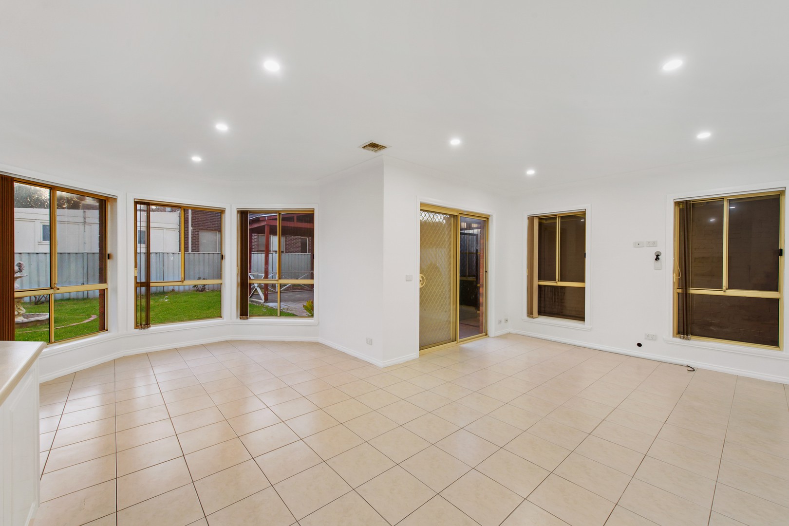 47 Botanic DriveHillside, VIC 3037, Hillside - Thumbnail 6