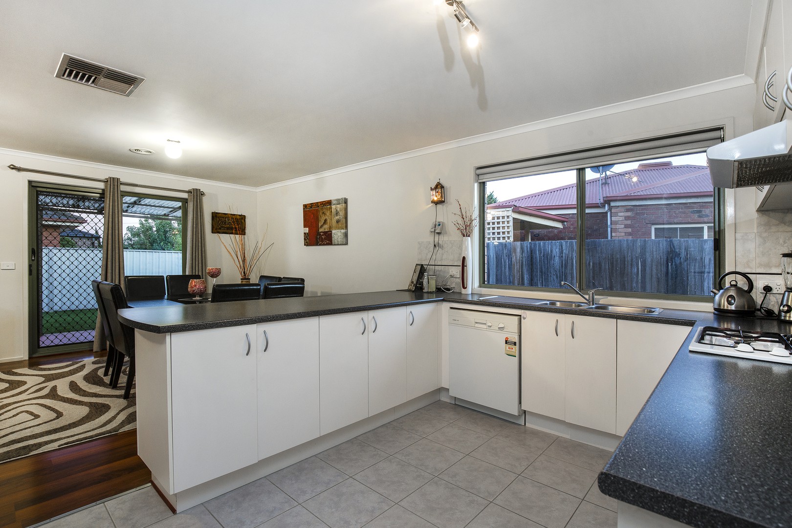 102 Hanson RoadCraigieburn, VIC 3064, Craigieburn - Thumbnail 3