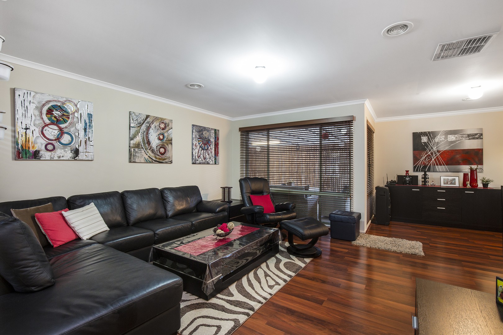 102 Hanson RoadCraigieburn, VIC 3064, Craigieburn - Thumbnail 4