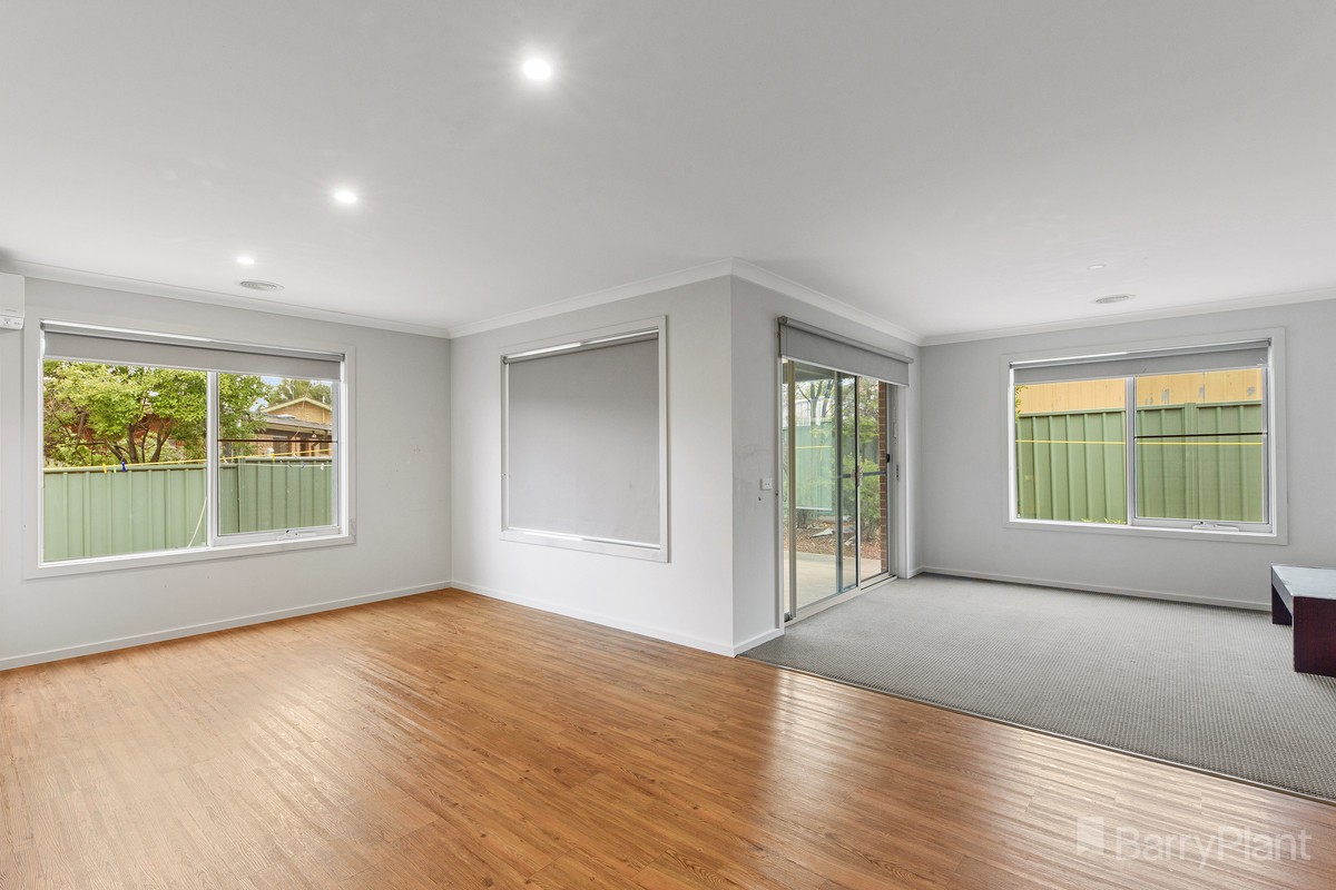 2/83 Reservoir RoadStrathdale, VIC 3550, Strathdale - Thumbnail 3