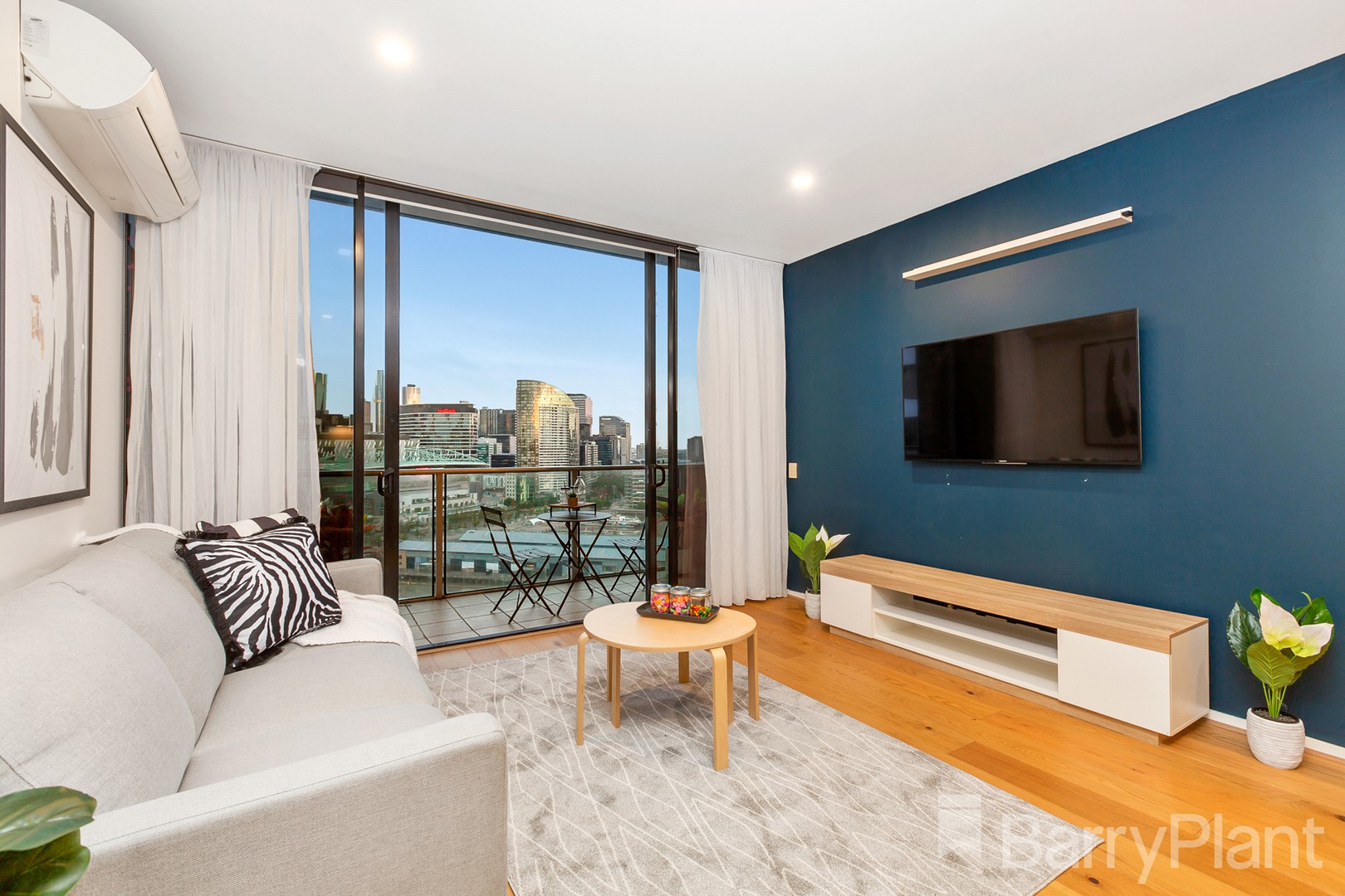 1703/20 Rakaia WayDocklands, VIC 3008, Docklands - Thumbnail 3