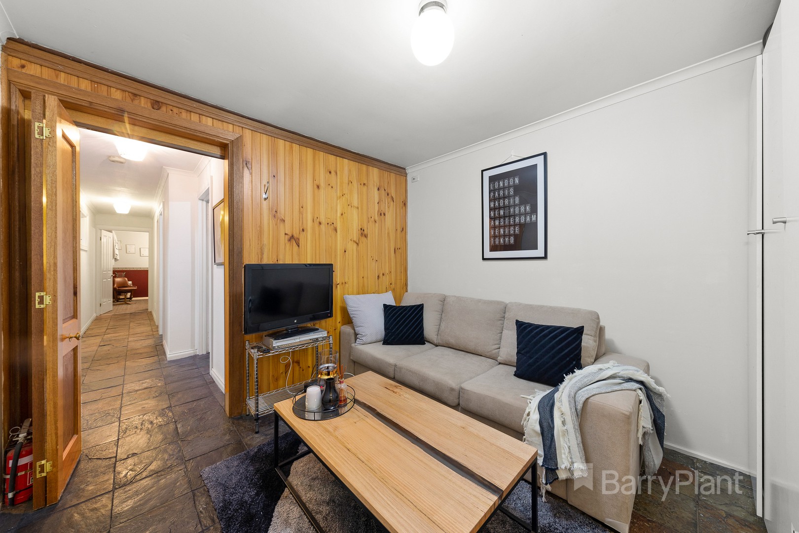 71 Marshall AvenueSt Albans, VIC 3021, St Albans - Thumbnail 7