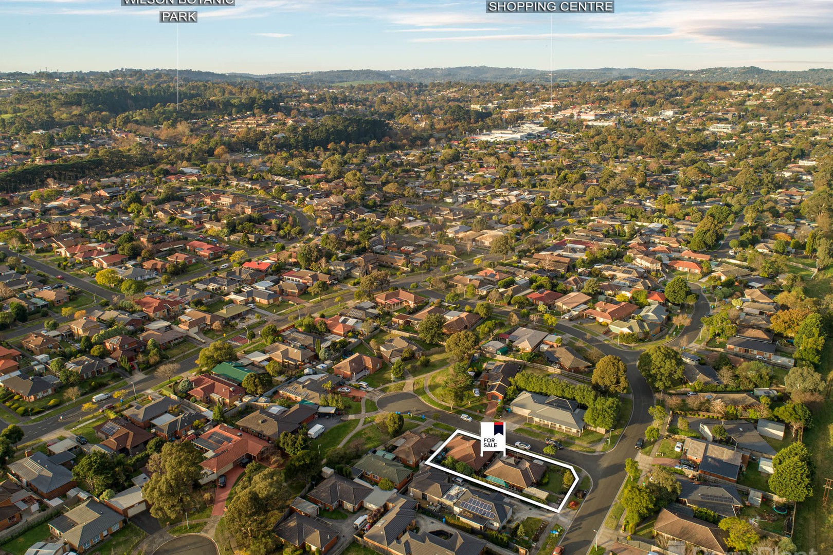 15 & 15A Collins CrescentBerwick, VIC 3806, Berwick - Thumbnail 3