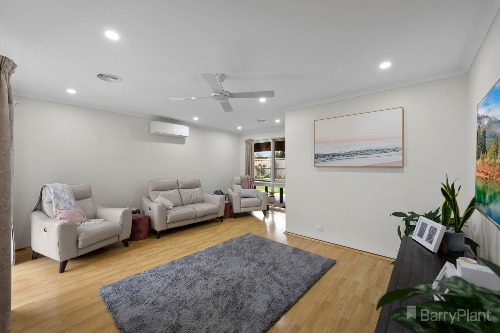 2 Karrum Karrum CourtNarre Warren South, VIC 3805, Narre Warren South - Thumbnail 4