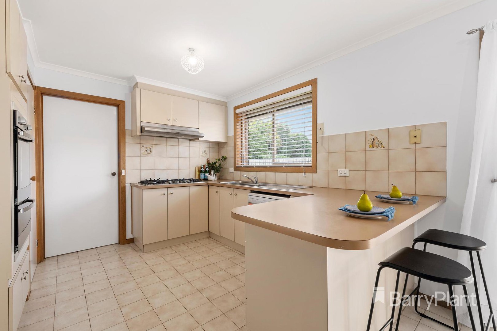 41 Garden Grove DriveMill Park, VIC 3082, Mill Park - Thumbnail 4