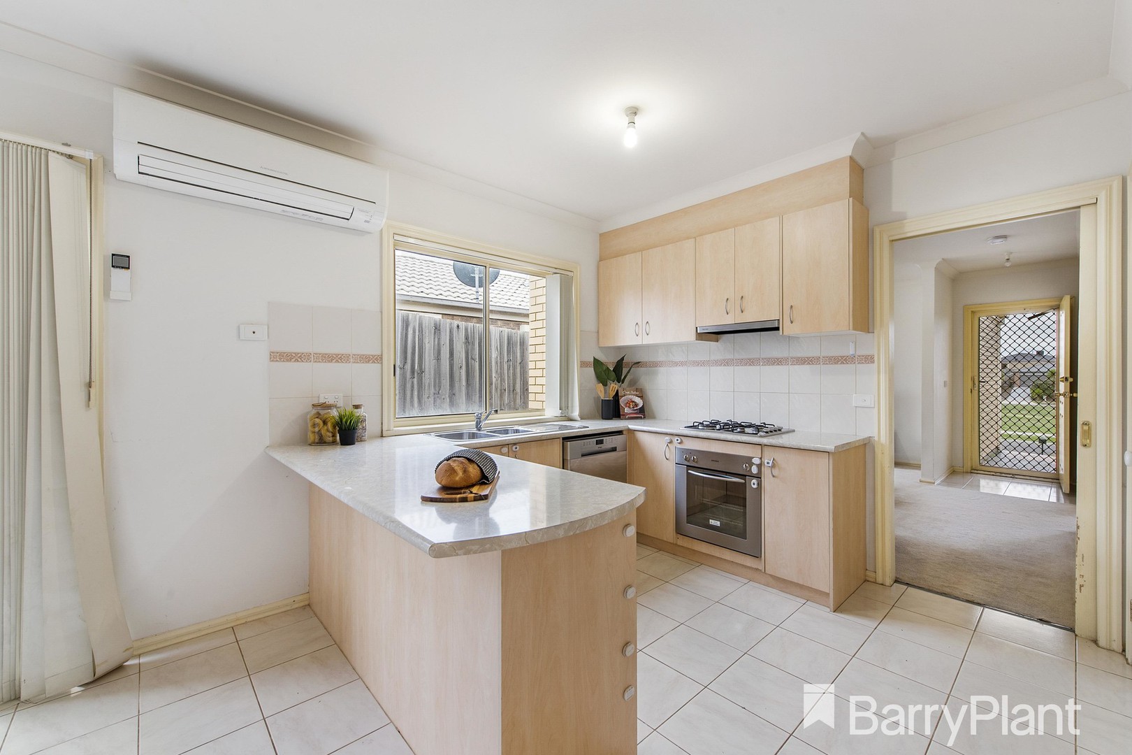 5 Oak Bank Court Melton WestMelton, VIC 3337, Melton - Thumbnail 6