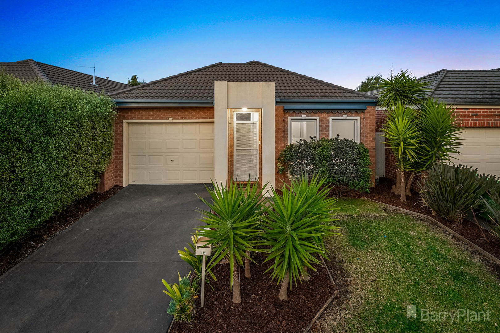 15 Ashwood GrovePakenham, VIC 3810, Pakenham - Thumbnail 2