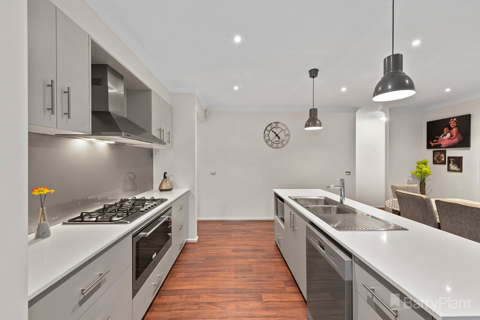 10 Caitlin DrivePakenham, VIC 3810, Pakenham - Thumbnail 4