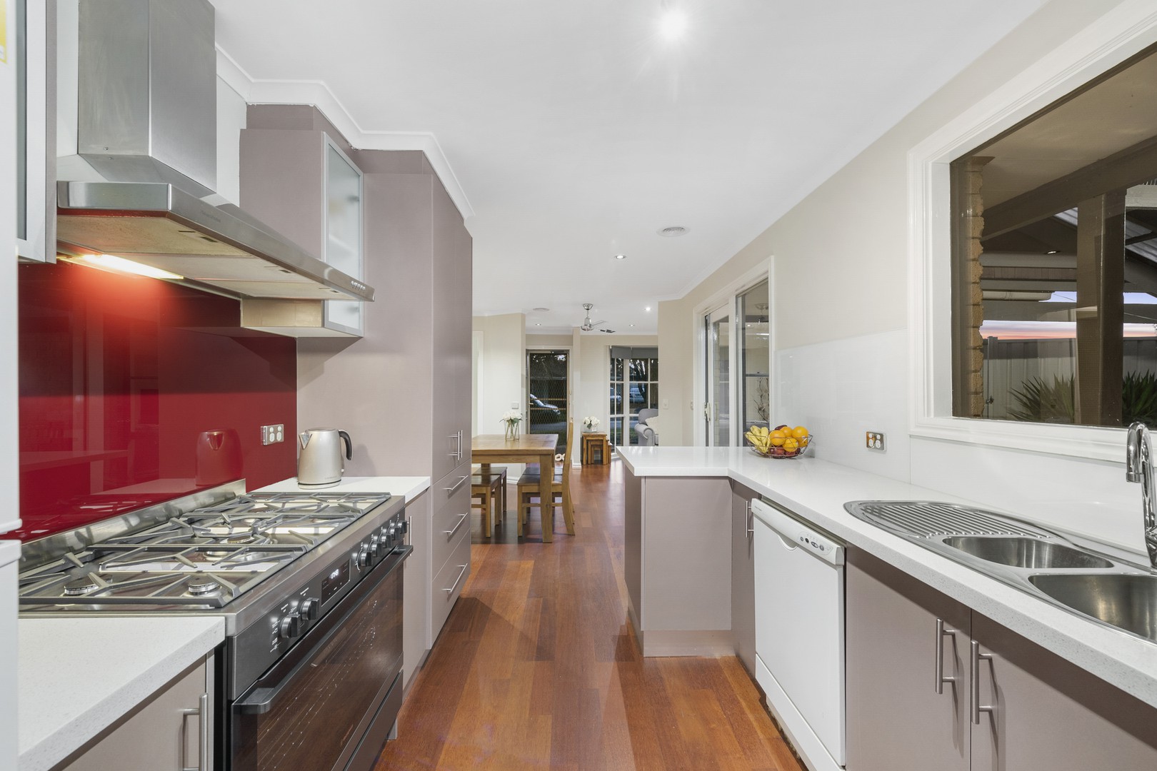 10 Danthonia StreetDelahey, VIC 3037, Delahey - Thumbnail 5