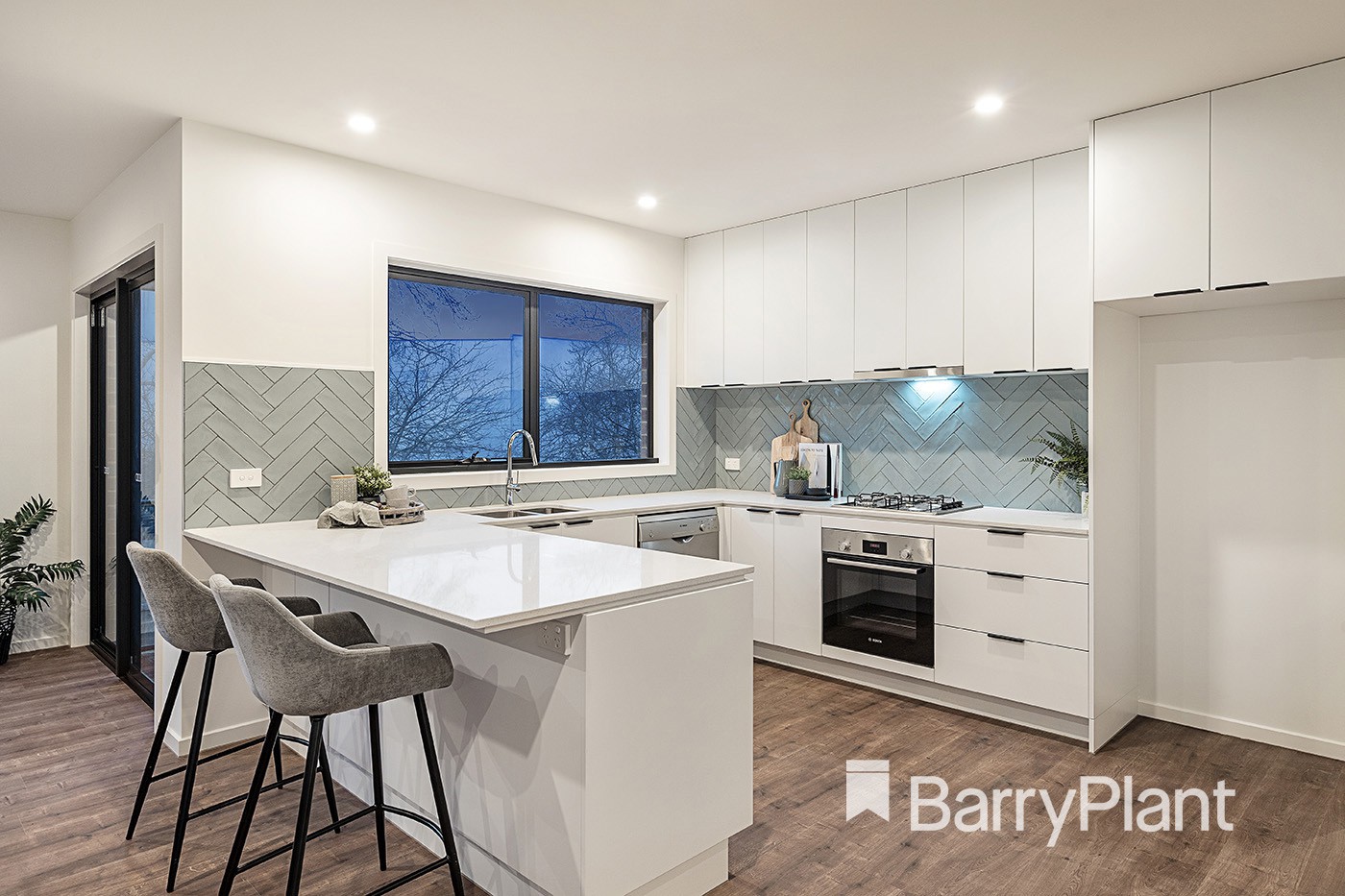 2/24 Winnetka DriveLilydale, VIC 3140, Lilydale - Thumbnail 3
