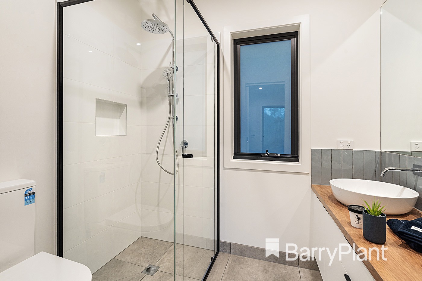 2/24 Winnetka DriveLilydale, VIC 3140, Lilydale - Thumbnail 7