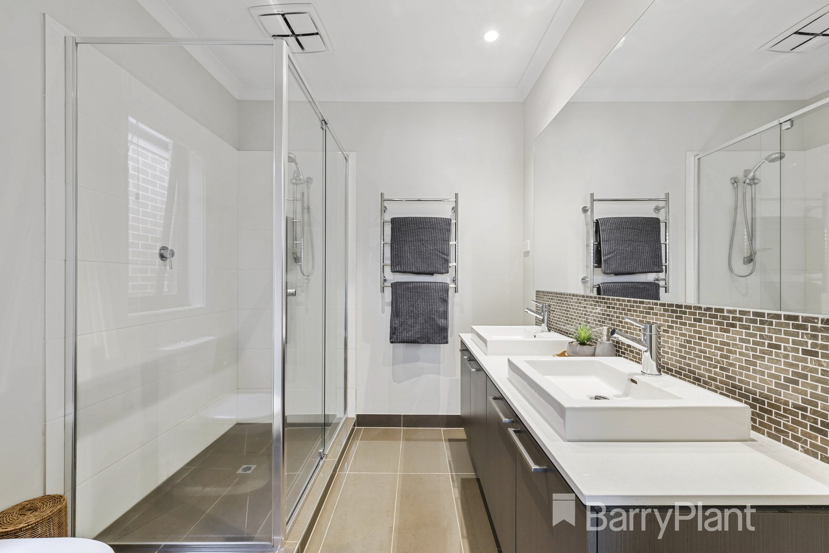 13 Crossdale AvenueTruganina, VIC 3029, Truganina - Thumbnail 3