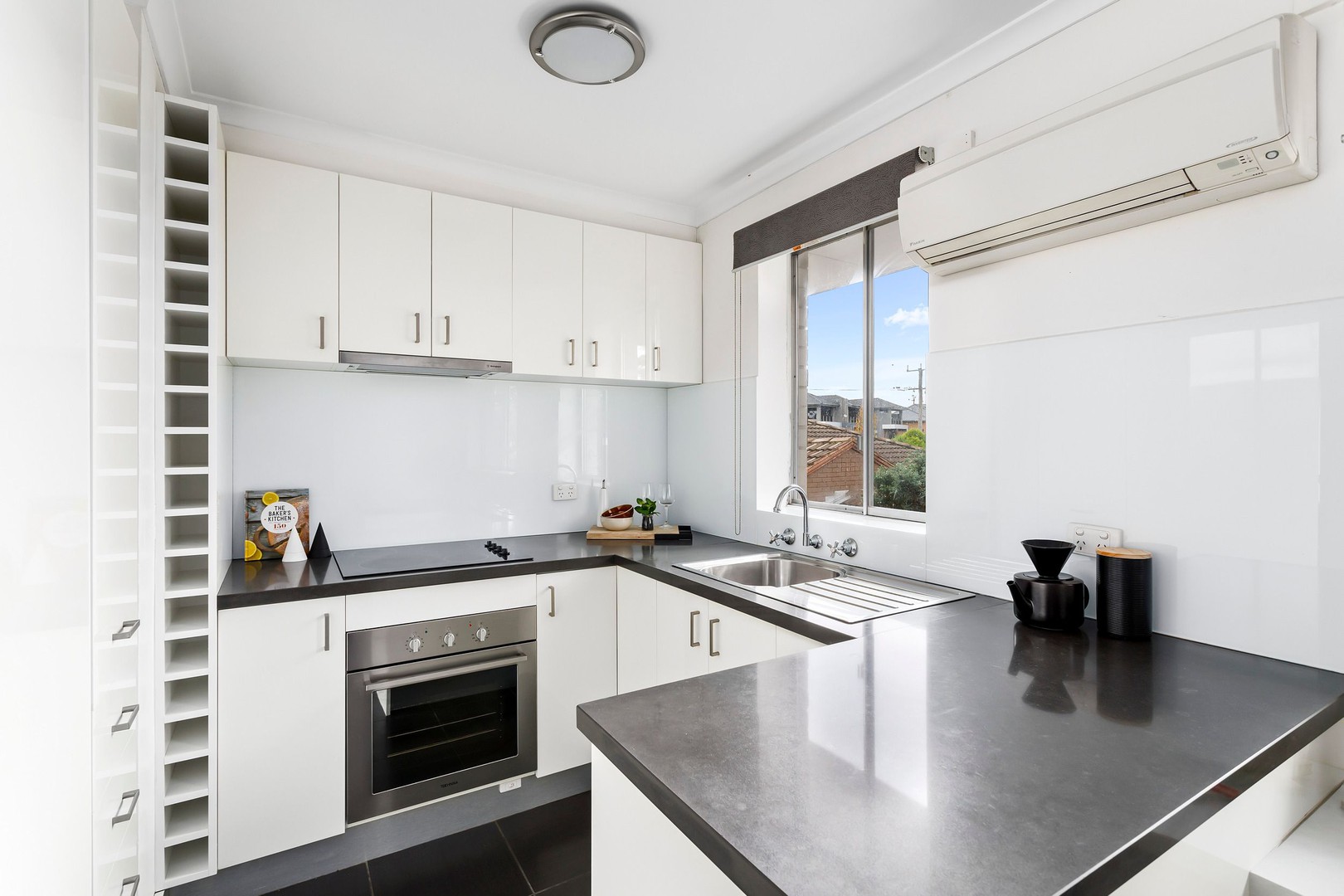 21/15 Royal AvenueEssendon North, VIC 3041, Essendon North - Thumbnail 2