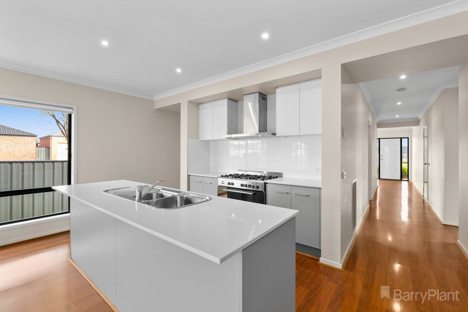 58 Mackillop WayClyde North, VIC 3978, Clyde North - Thumbnail 4