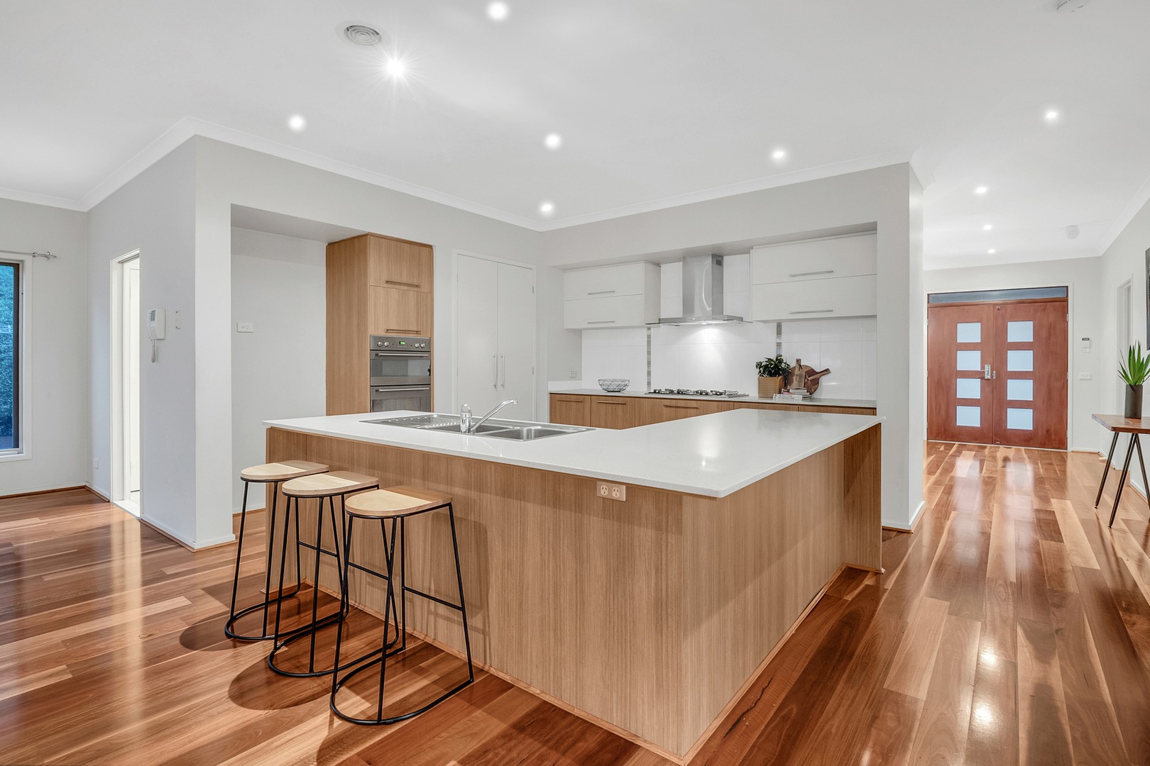 4 Albatross CloseCraigieburn, VIC 3064, Craigieburn - Thumbnail 3