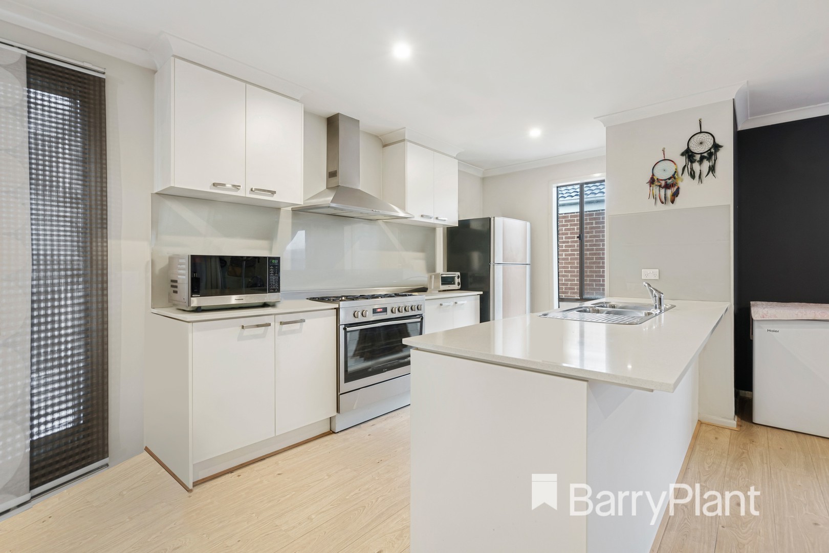 53 Chapman DriveWyndham Vale, VIC 3024, Wyndham Vale - Thumbnail 4