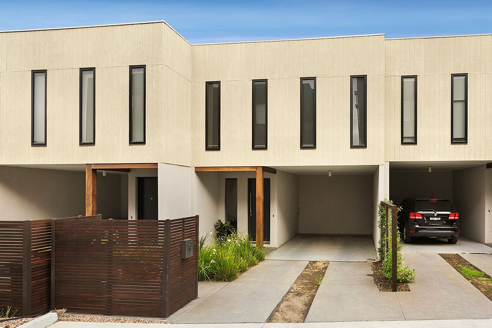 16 Mainridge VistaKeilor East, VIC 3033, Keilor East - Thumbnail 2