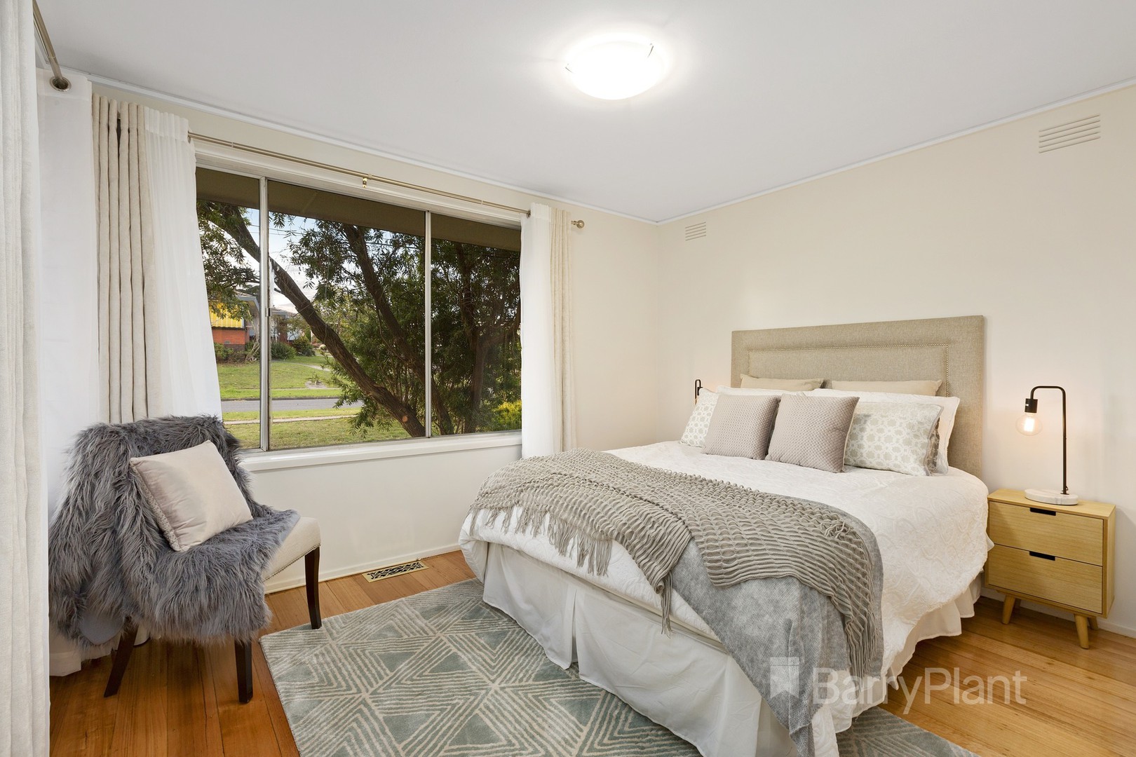 28 Moreton CrescentBundoora, VIC 3083, Bundoora - Thumbnail 6