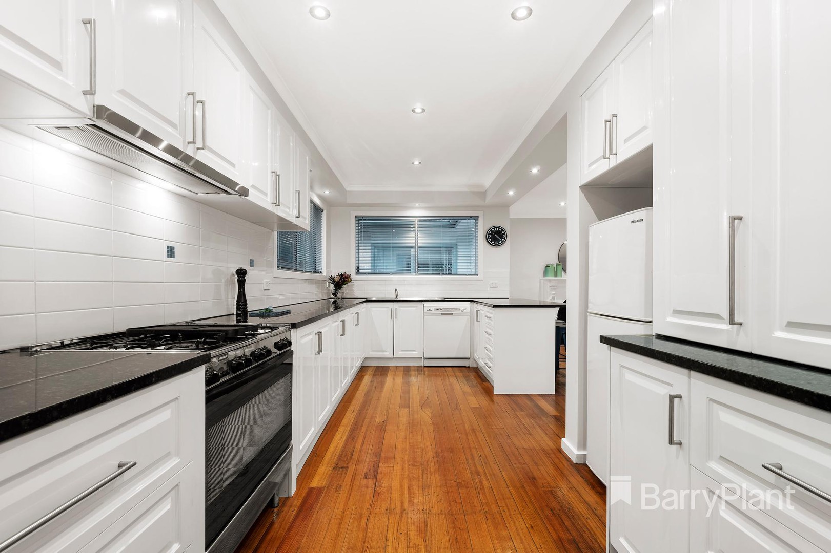 22 Aanensen CourtMontmorency, VIC 3094, Montmorency - Thumbnail 5
