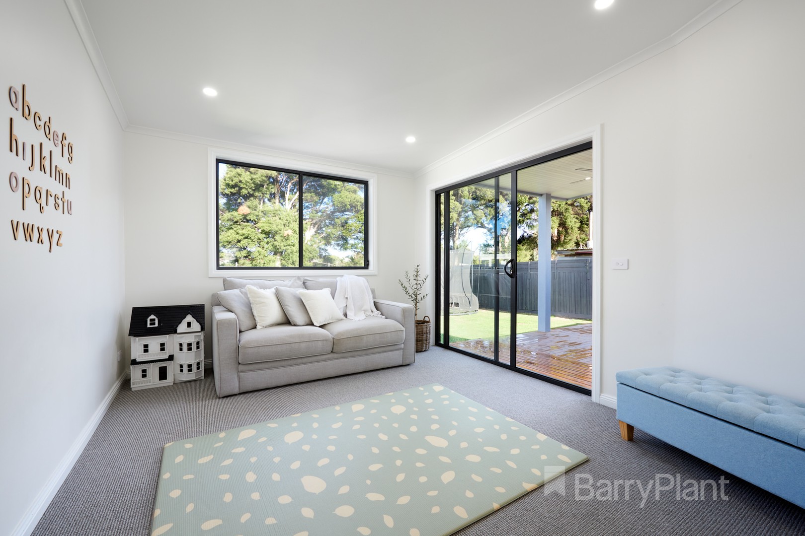 8 Kernot CrescentNoble Park North, VIC 3174, Noble Park North - Thumbnail 8