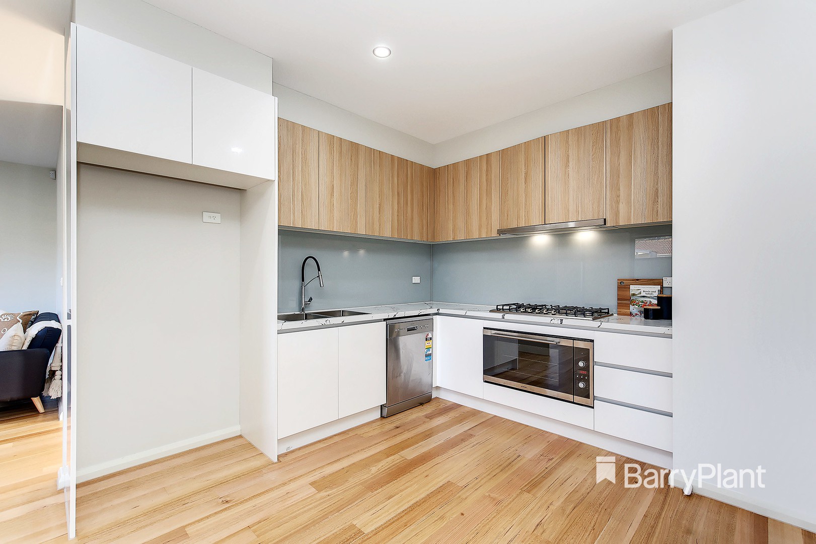 2/11 Anselm GroveGlenroy, VIC 3046, Glenroy - Thumbnail 3