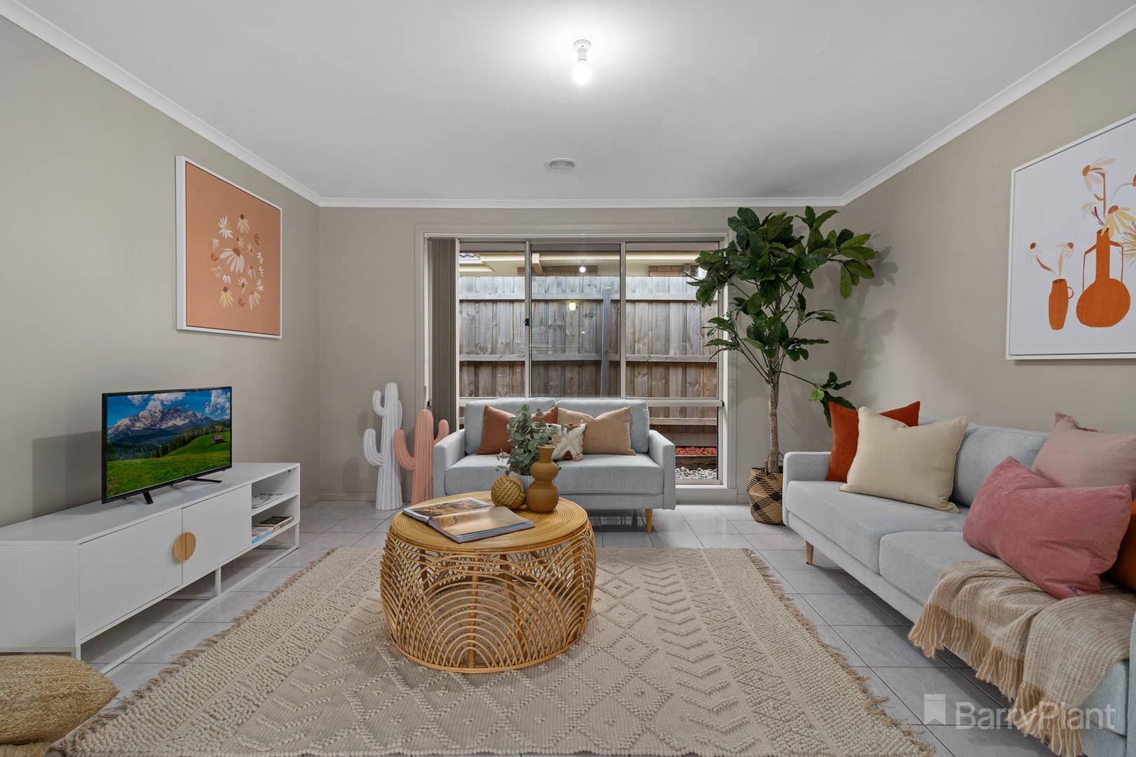 9 Margie SquareNarre Warren South, VIC 3805, Narre Warren South - Thumbnail 3