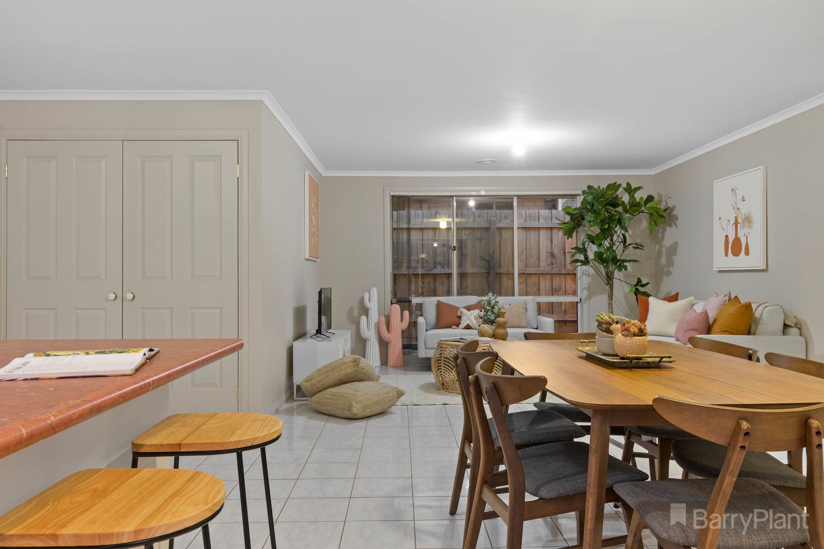 9 Margie SquareNarre Warren South, VIC 3805, Narre Warren South - Thumbnail 8