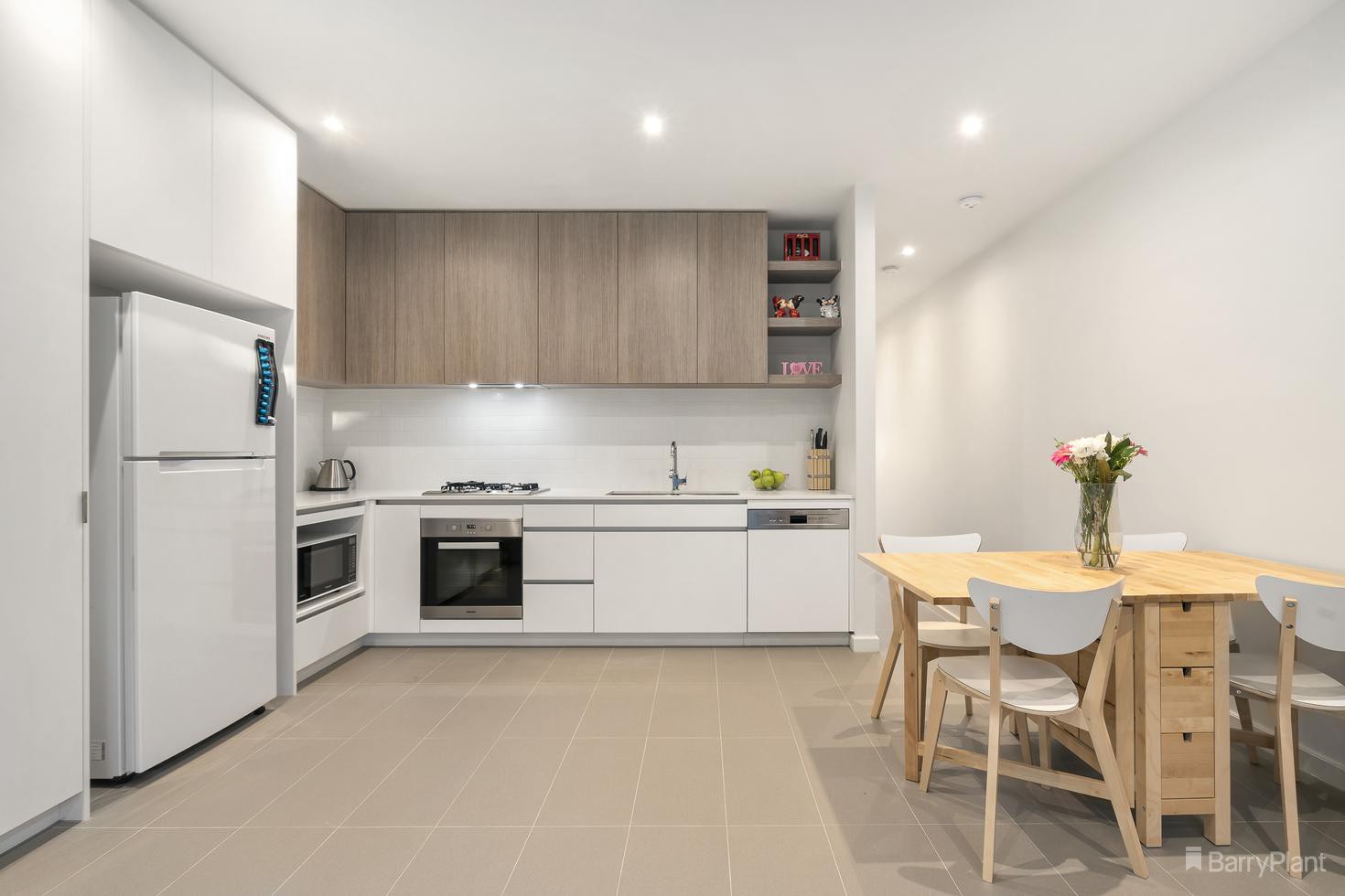 47 Stables Circuit, Doncaster, VIC 3108, Doncaster - Thumbnail 3