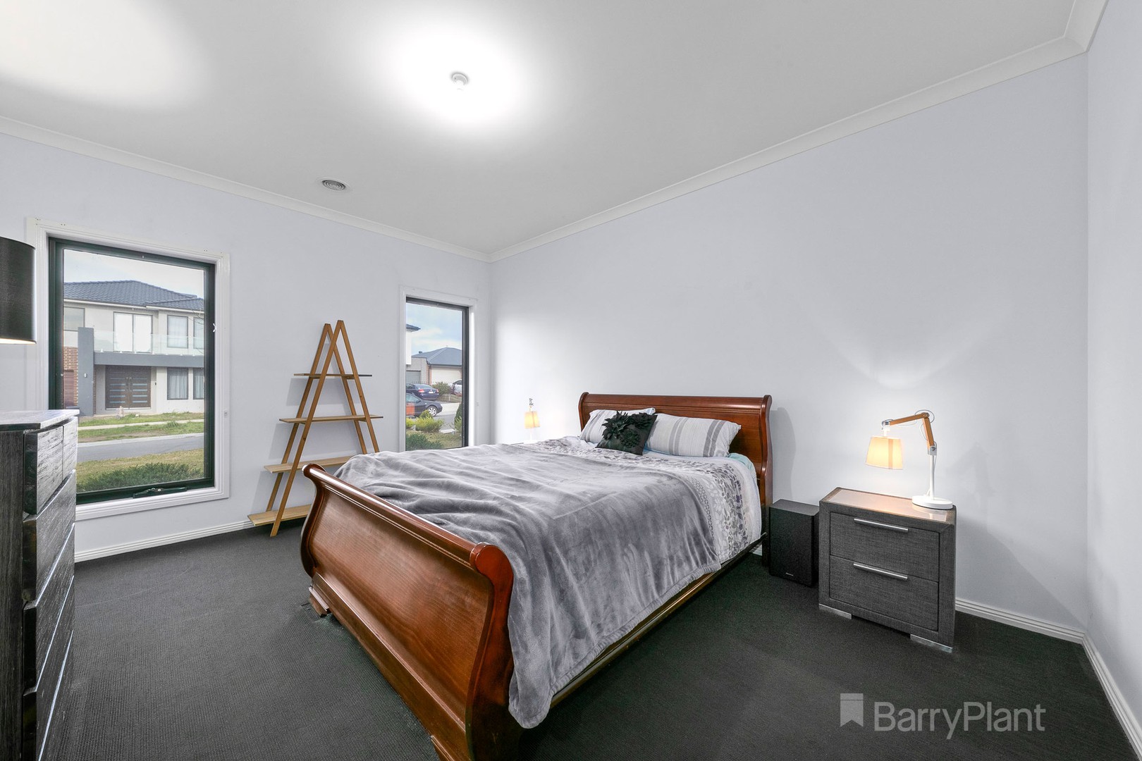 93 Castillo AvenueClyde North, VIC 3978, Clyde North - Thumbnail 5