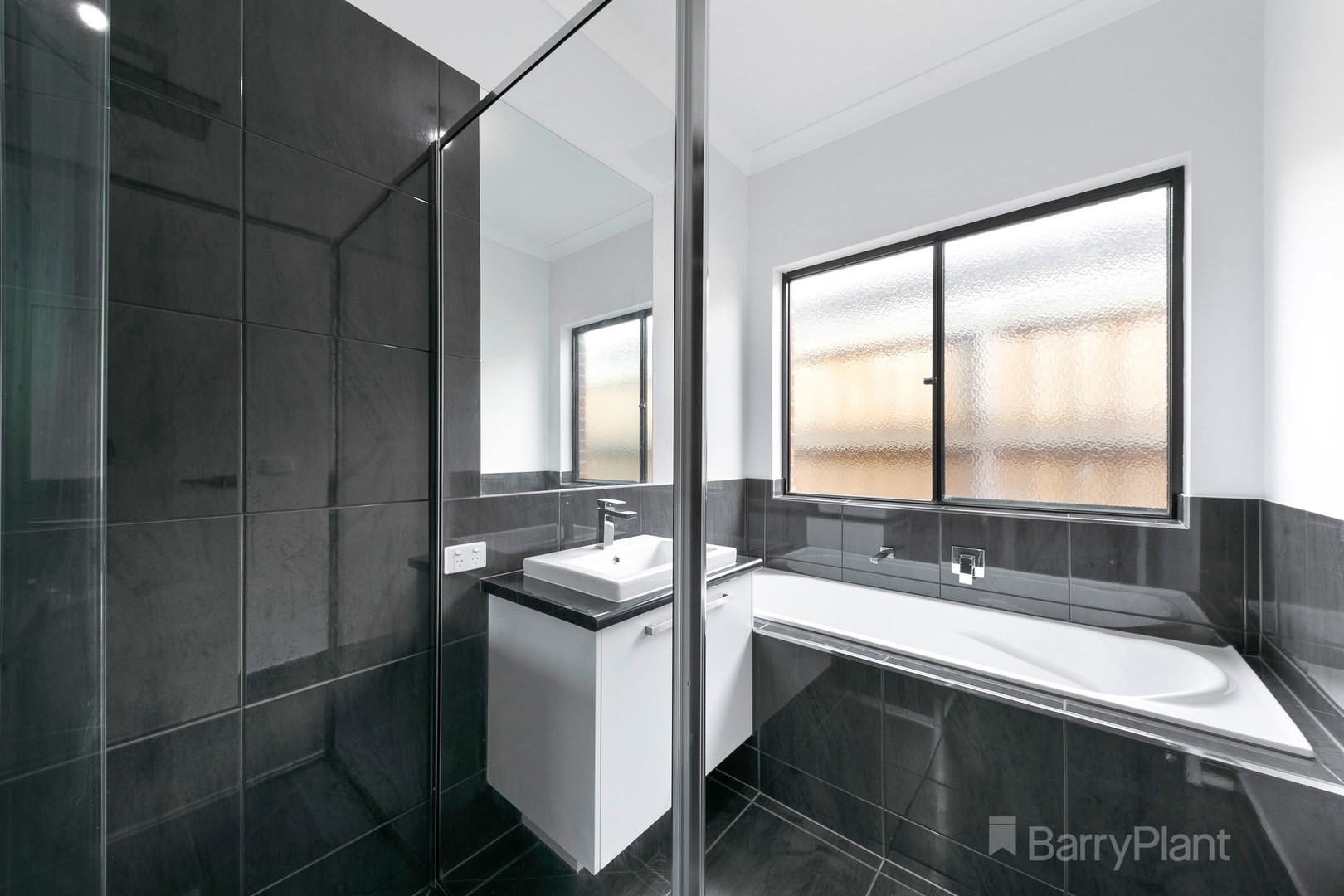 93 Castillo AvenueClyde North, VIC 3978, Clyde North - Thumbnail 6