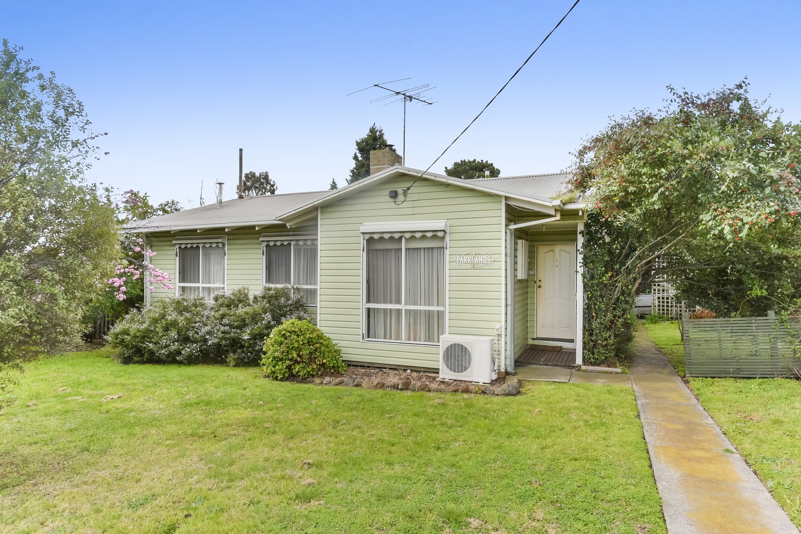 47 Camellia CrescentNorlane, VIC 3214, Norlane - Thumbnail 2