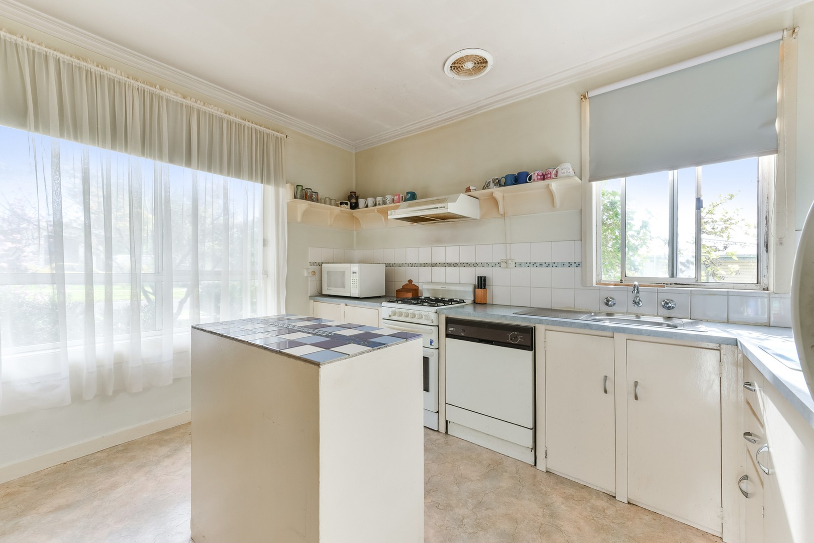 47 Camellia CrescentNorlane, VIC 3214, Norlane - Thumbnail 3
