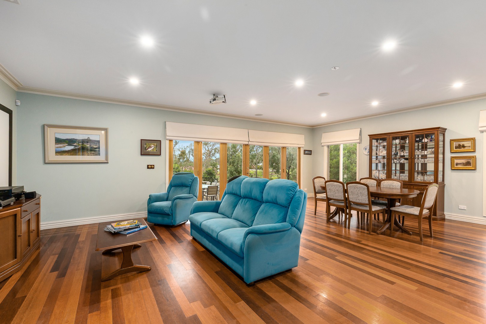 8 Holstein  PlaceDoreen, VIC 3754, Doreen - Thumbnail 4