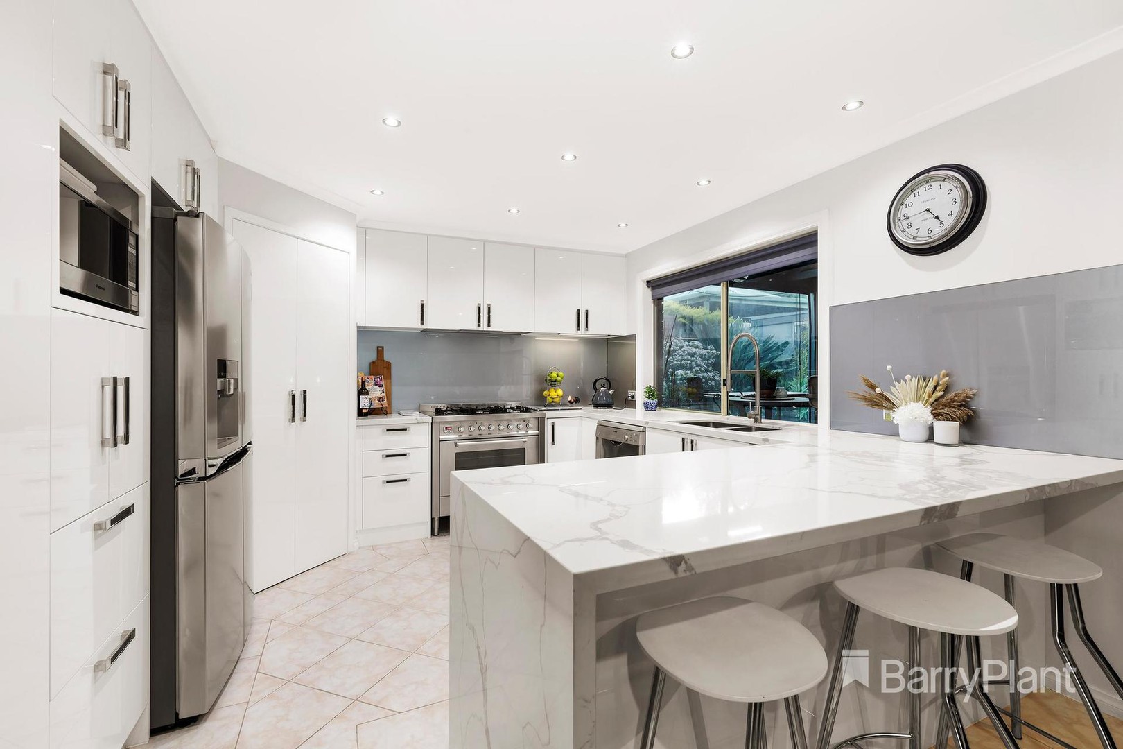 11 Rostrata ViewMill Park, VIC 3082, Mill Park - Thumbnail 3