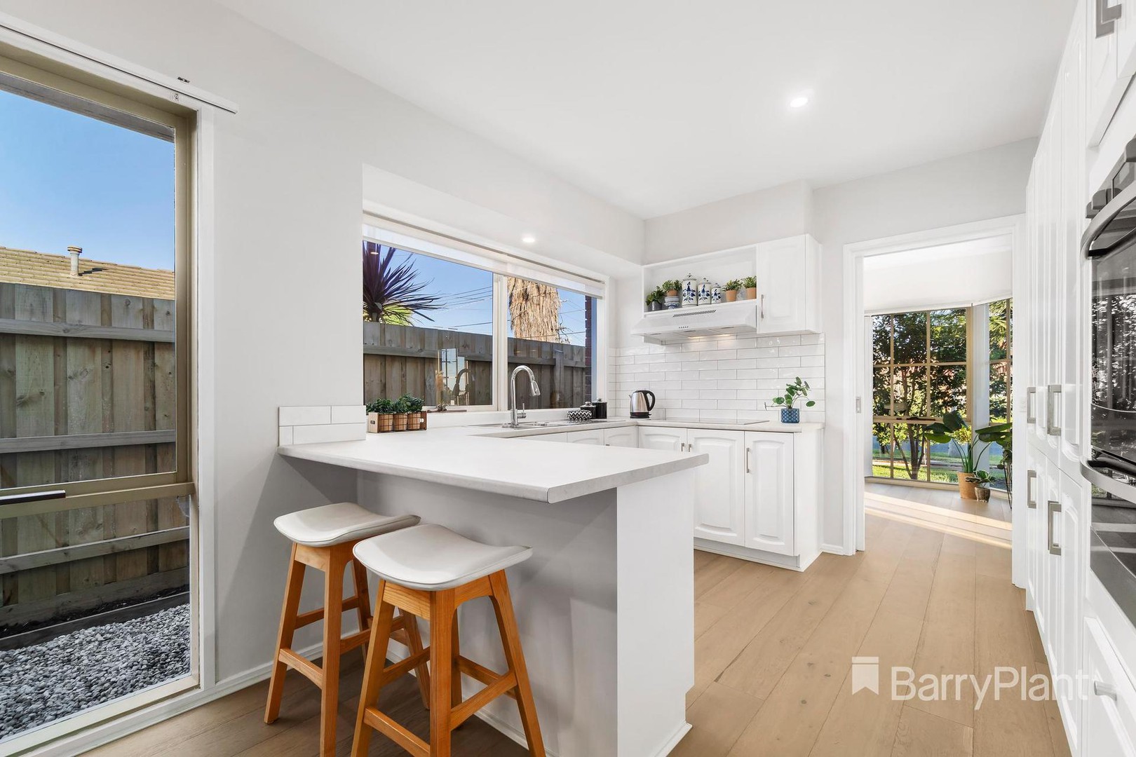 11 Woolnough DriveMill Park, VIC 3082, Mill Park - Thumbnail 4