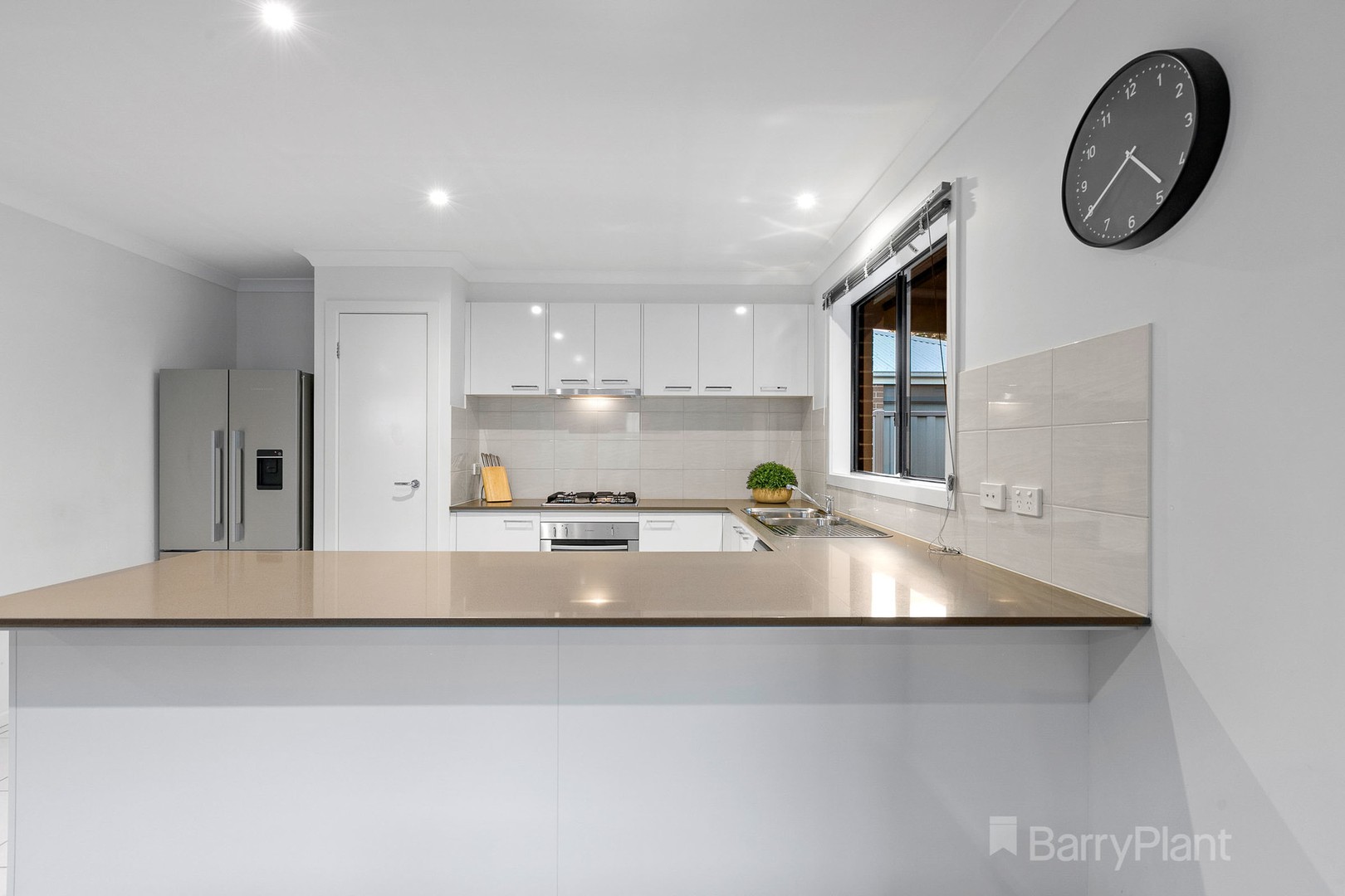 45 Willowtree DrivePakenham, VIC 3810, Pakenham - Thumbnail 4