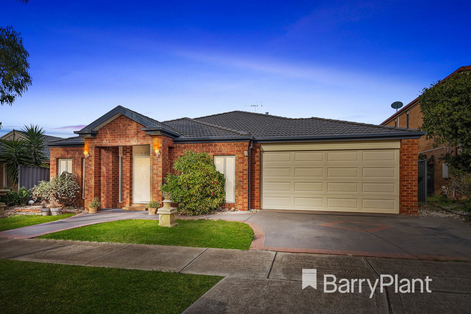2 Nichollii CourtManor Lakes, VIC 3024, Manor Lakes - Thumbnail 2