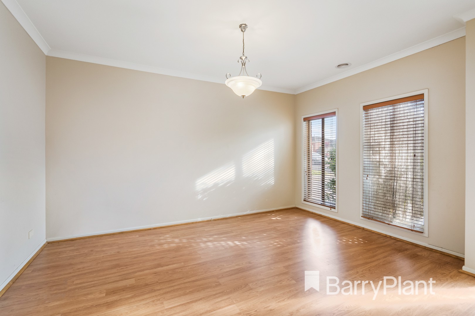 2 Nichollii CourtManor Lakes, VIC 3024, Manor Lakes - Thumbnail 3