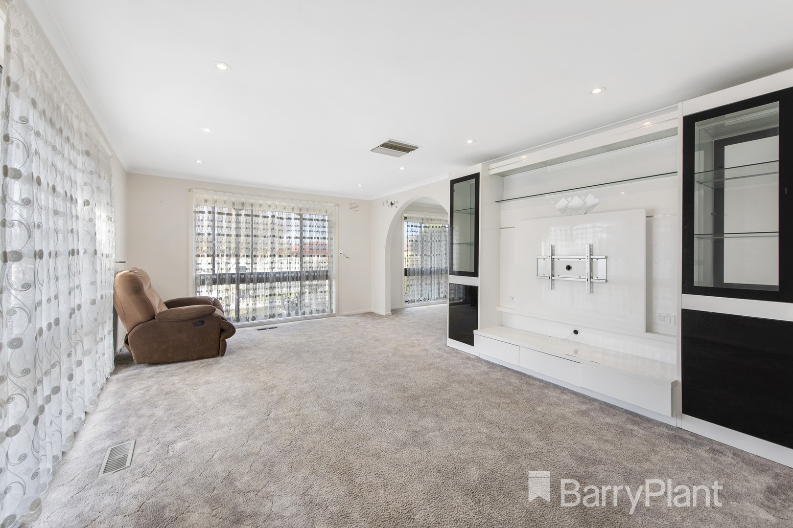 98 Neale RoadDeer Park, VIC 3023, Deer Park - Thumbnail 4