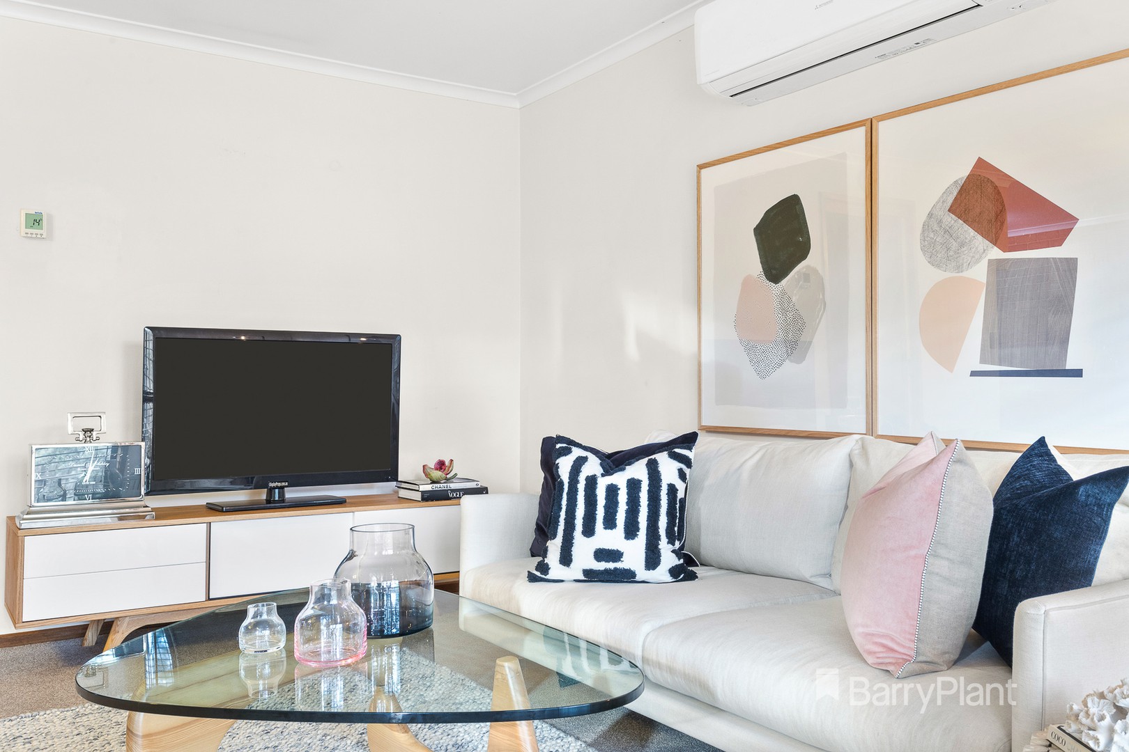 2/67 Nell StreetGreensborough, VIC 3088, Greensborough - Thumbnail 3