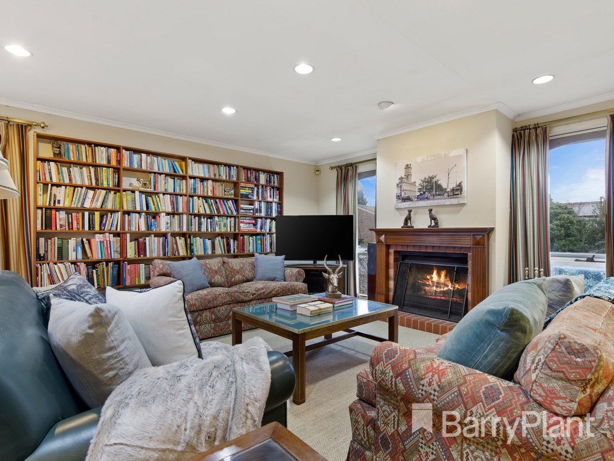 110 Norman Street, Ballarat North, VIC 3350 - Thumbnail 2 - 24/06/2021