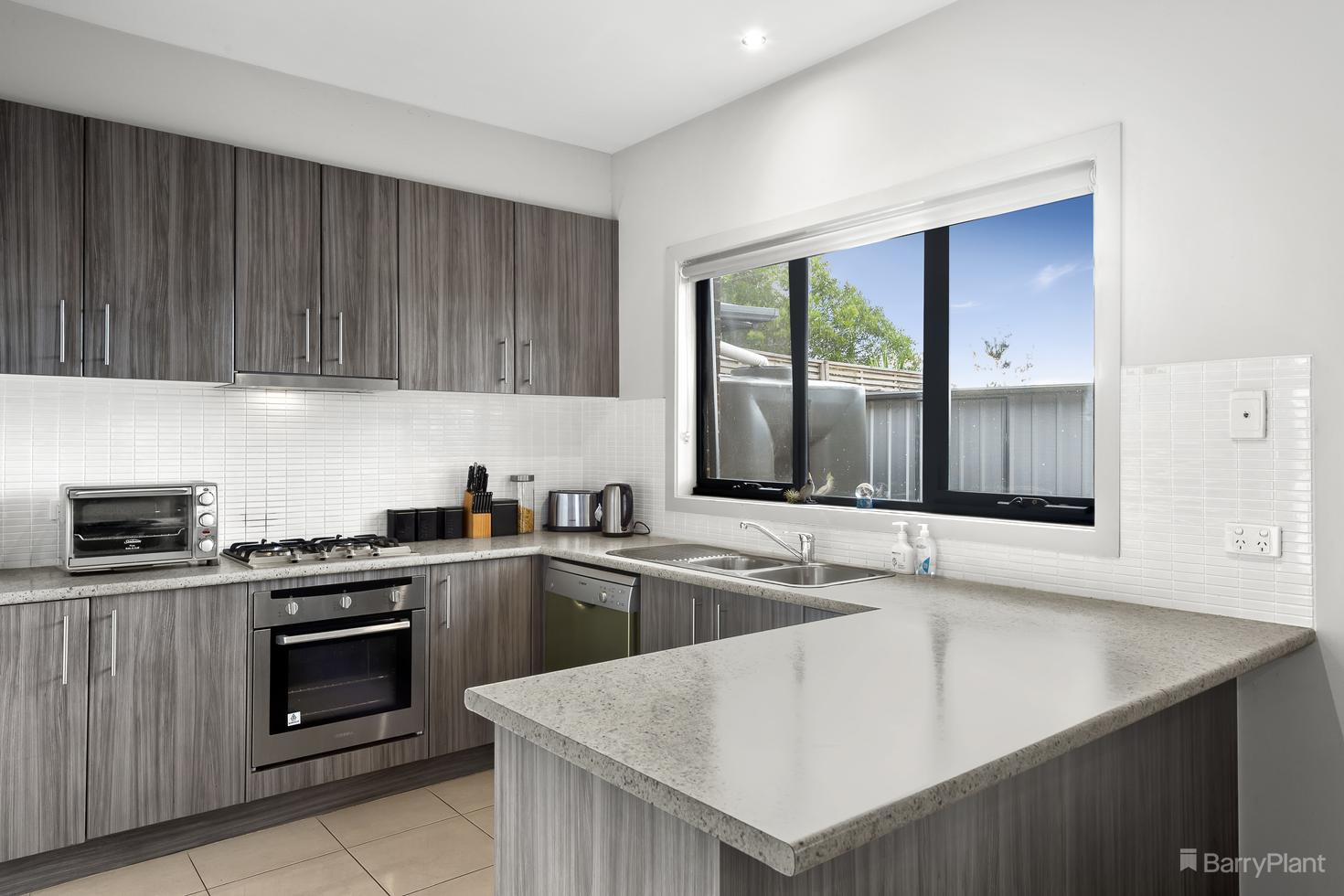 3/7 Browning Court, Watsonia North, VIC 3087, Watsonia North - Thumbnail 3